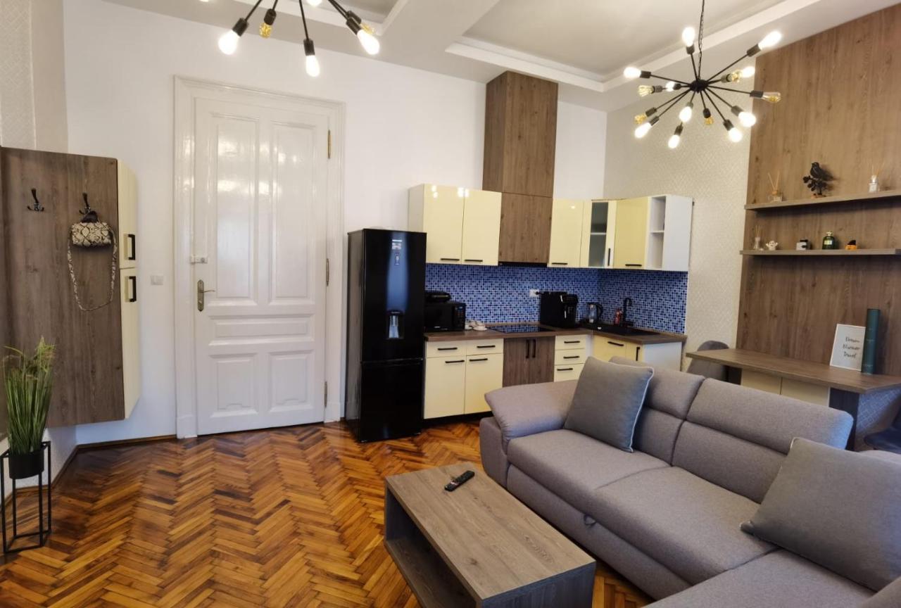 Zen Apartments Орадя Экстерьер фото