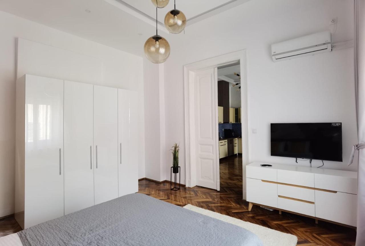Zen Apartments Орадя Экстерьер фото